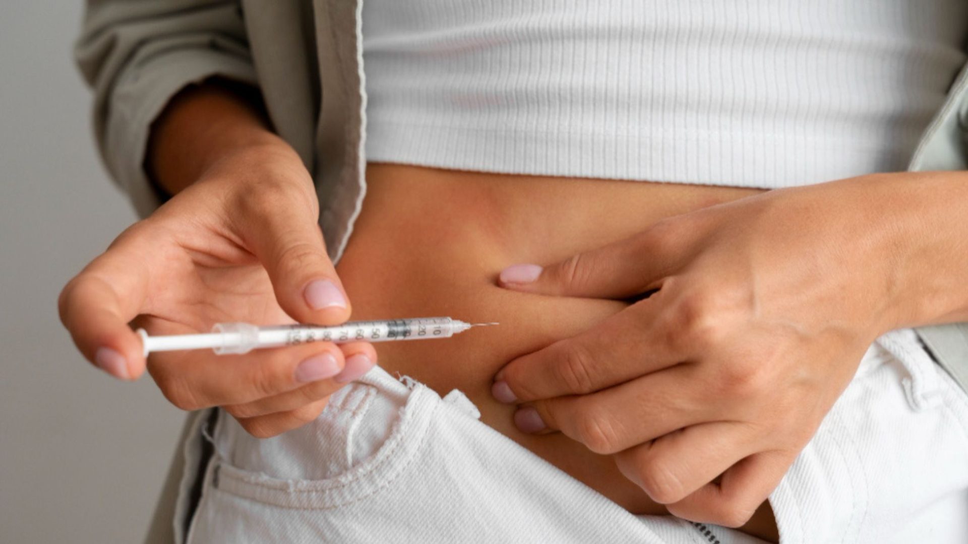 Anvisa proíbe canetas emagrecedoras irregulares