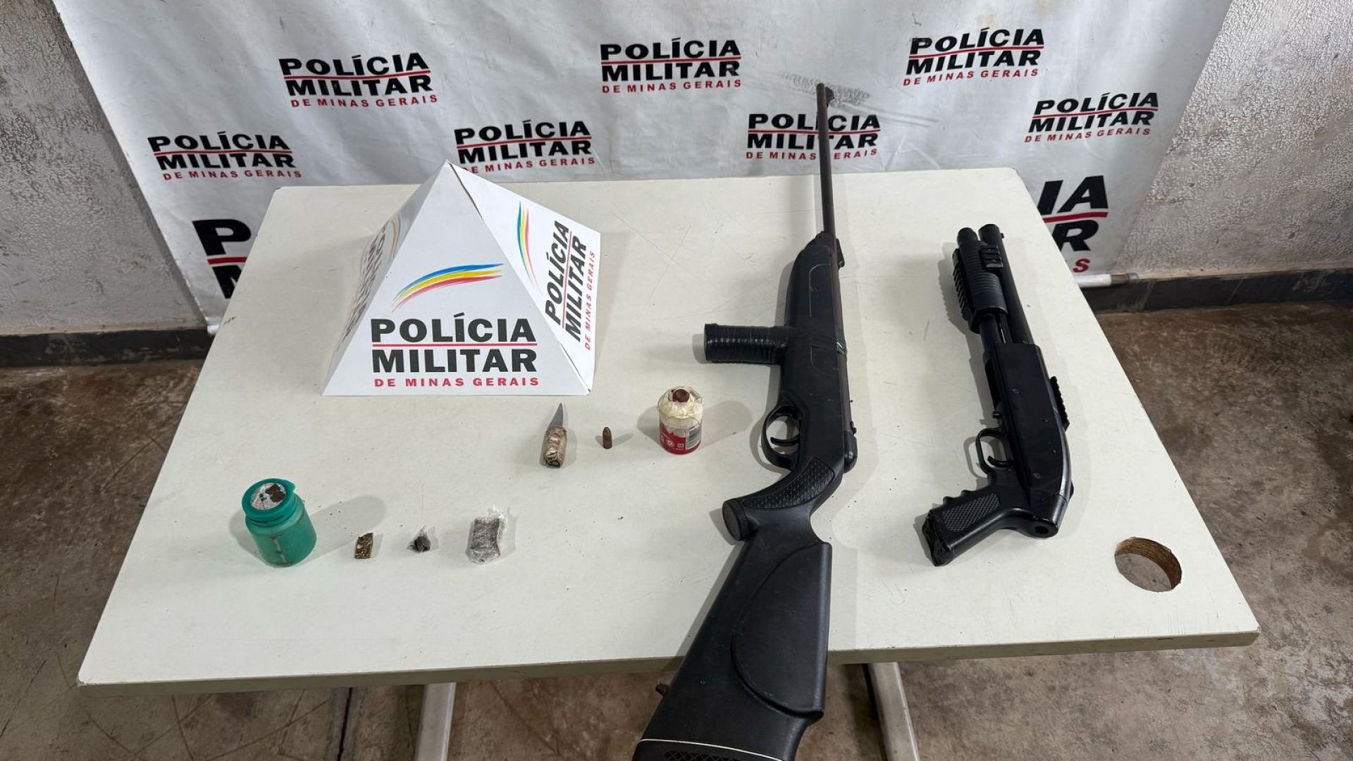 Materiais apreendidos pela Policia Militar.
(foto: Ascom/PMU)