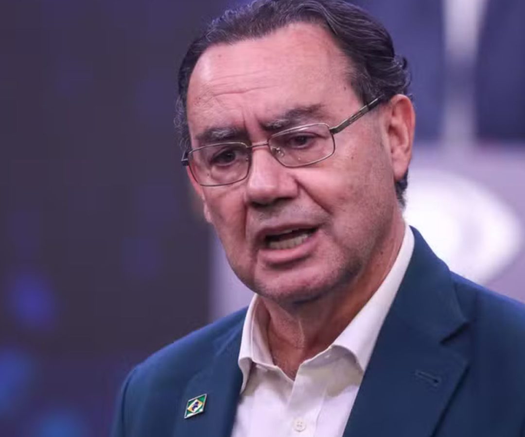 Augusto Cury declara apoio a Flávio Bolsonaro