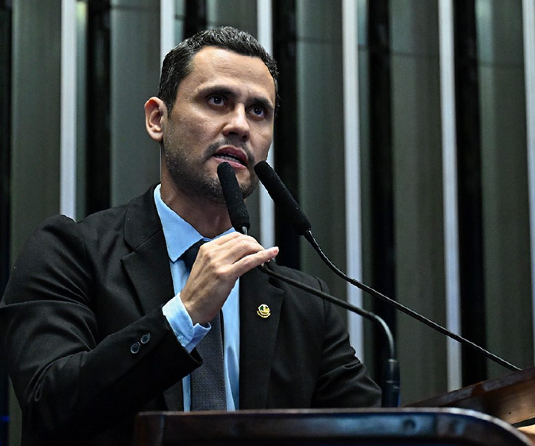 Cleitinho Azevedo lidera pesquisa para o Governo de Minas Gerais Foto: Andressa Anholete/Agência Senado