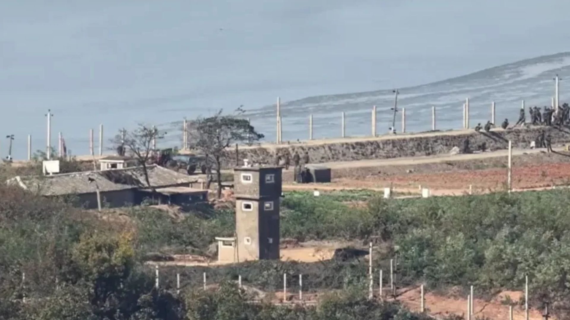Coreia do Norte na fronteira com a Coreia do Sul
