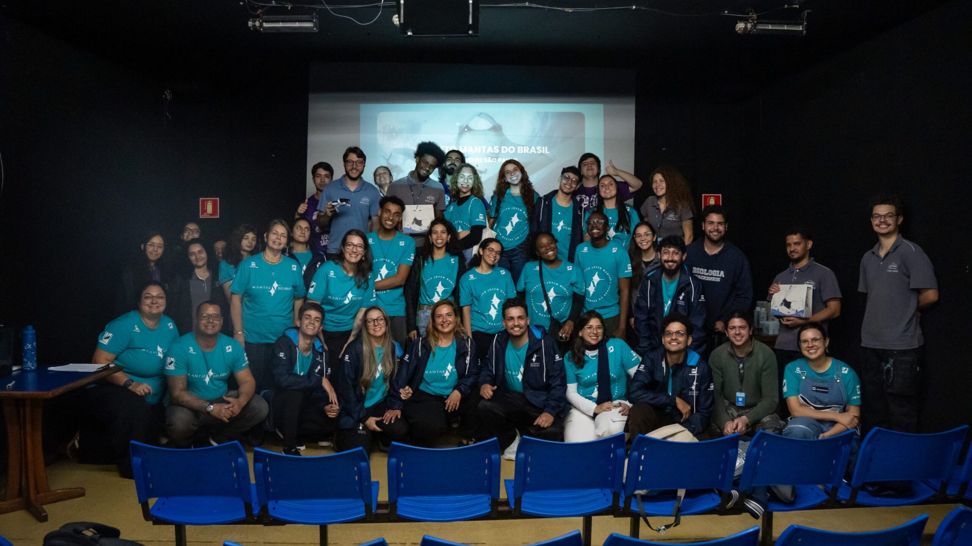 Jovens de todo o Brasil participam de imersão socioambiental na Baixada Santista