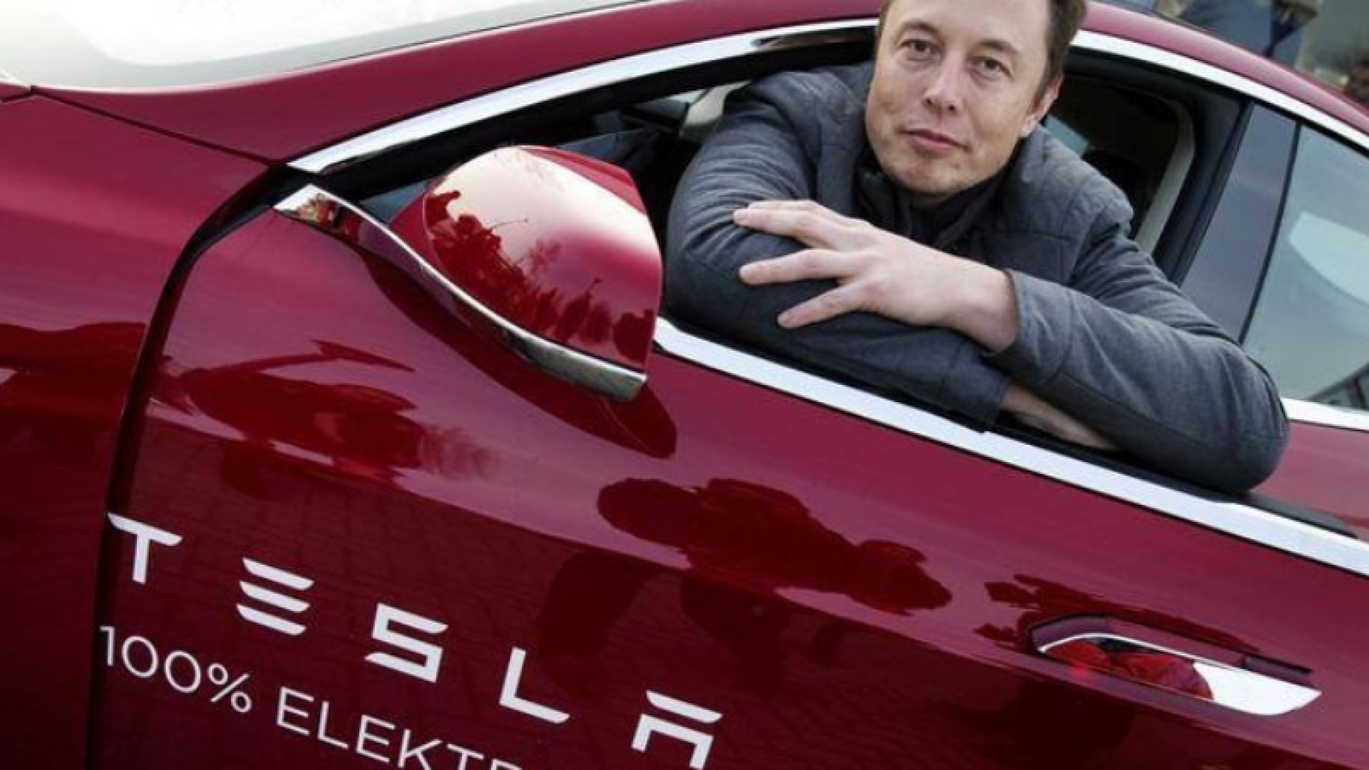 Tesla trava vendas de modelos de luxo na China