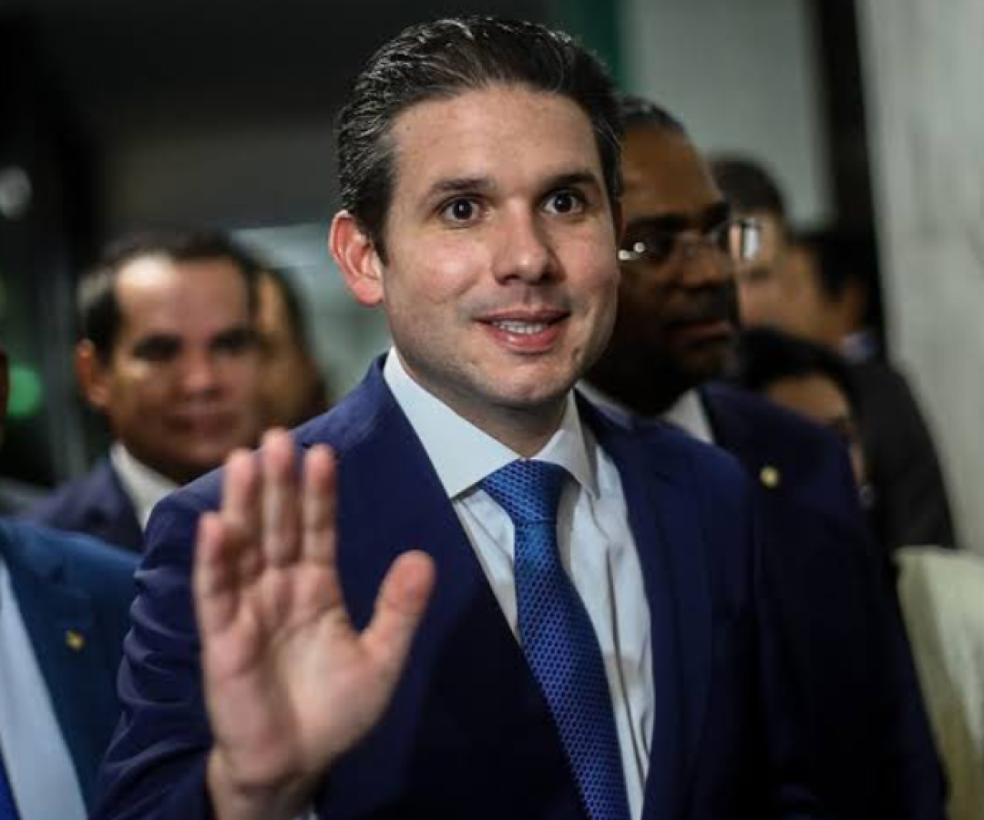 Hugo Motta é hoje o principal freio da anistia