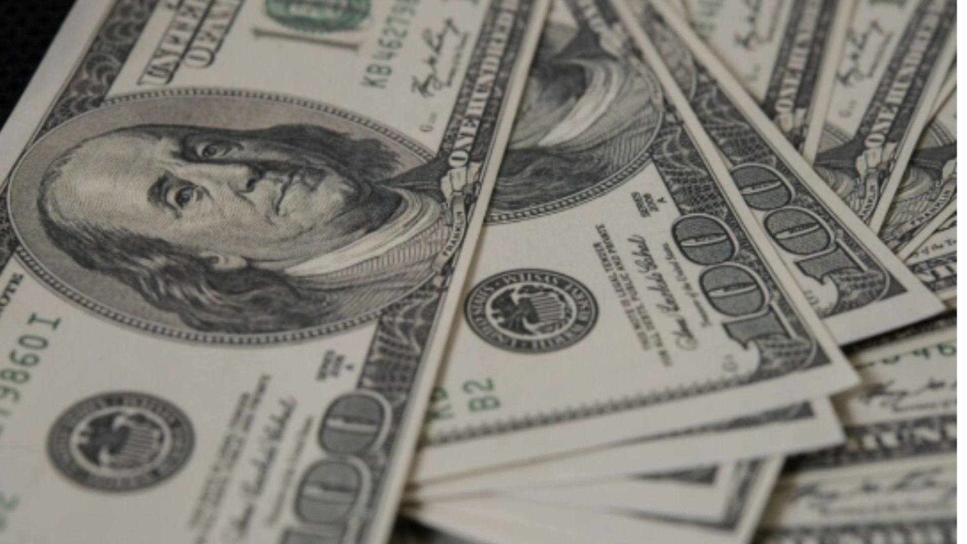 Dólar sobe a R$ 5,02 com tensão entre EUA e Irã