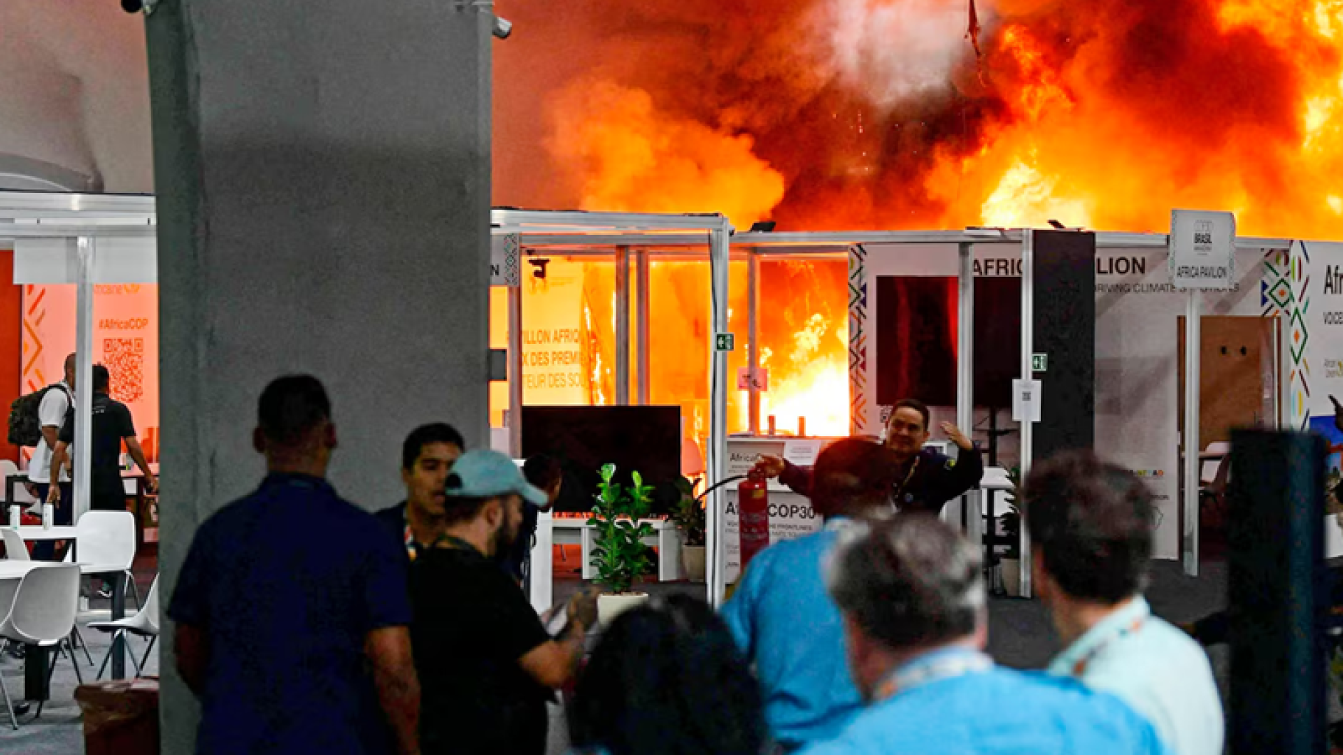 FOTO INCENDIO COP 21 11 25