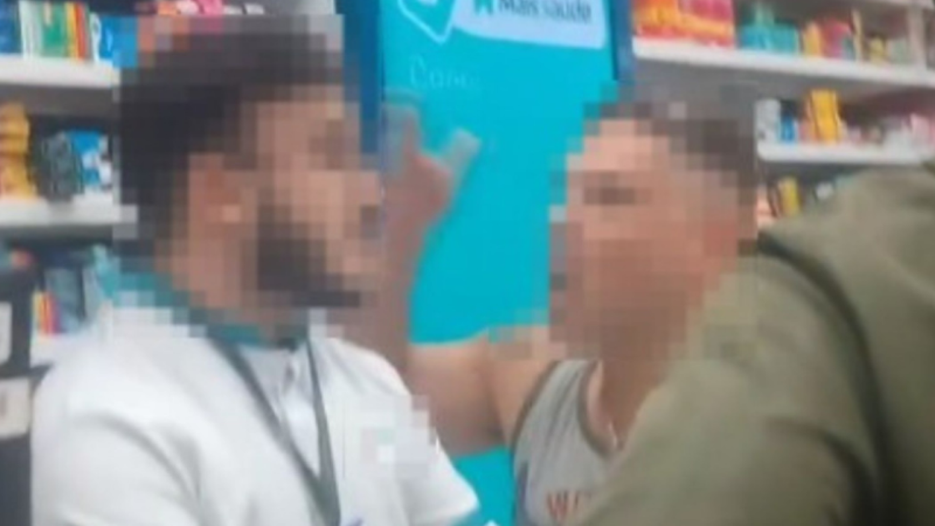 Praia Grande: homem discute com atendente de farmácia após demora no atendimento