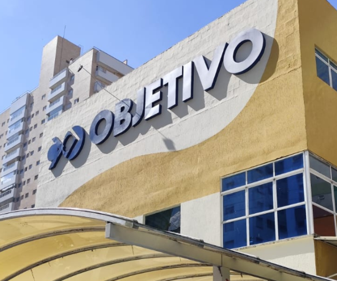 Objetivo conquista o 1º lugar no Enem entre escolas de São Vicente