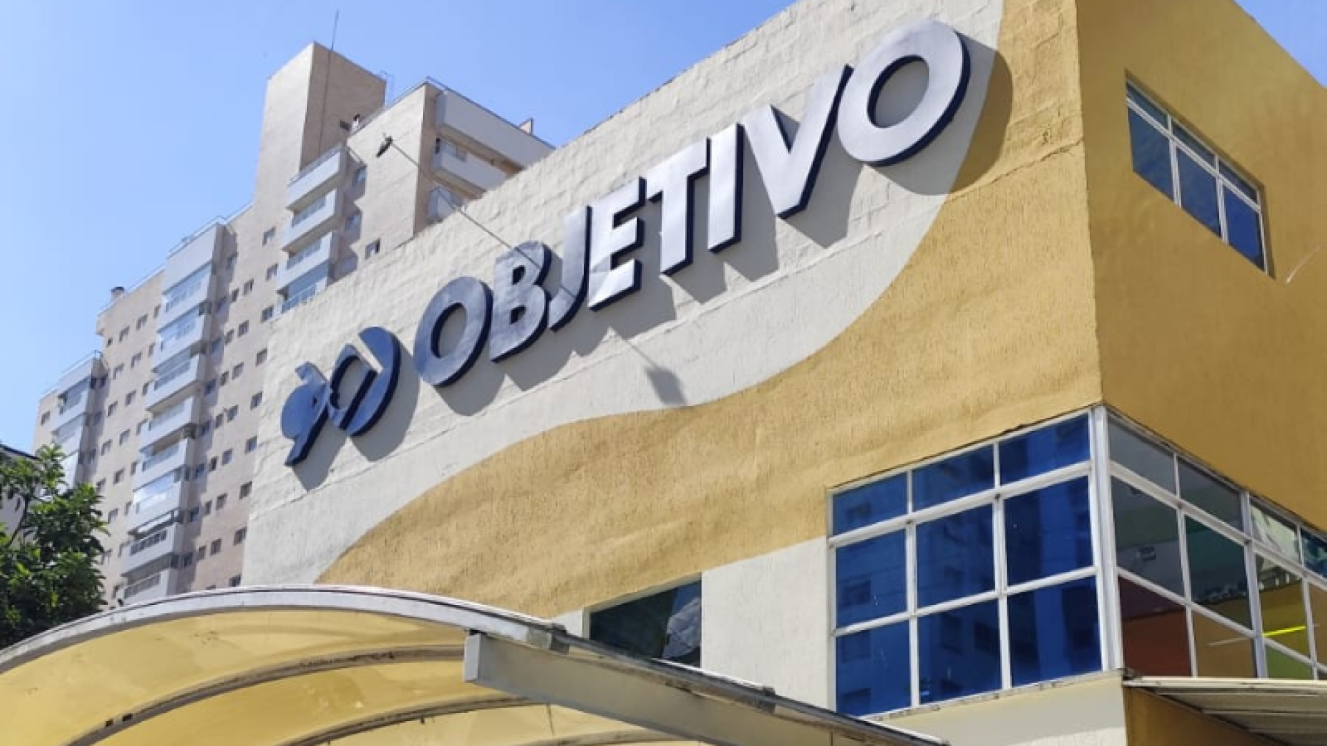 Objetivo conquista o 1º lugar no Enem entre escolas de São Vicente