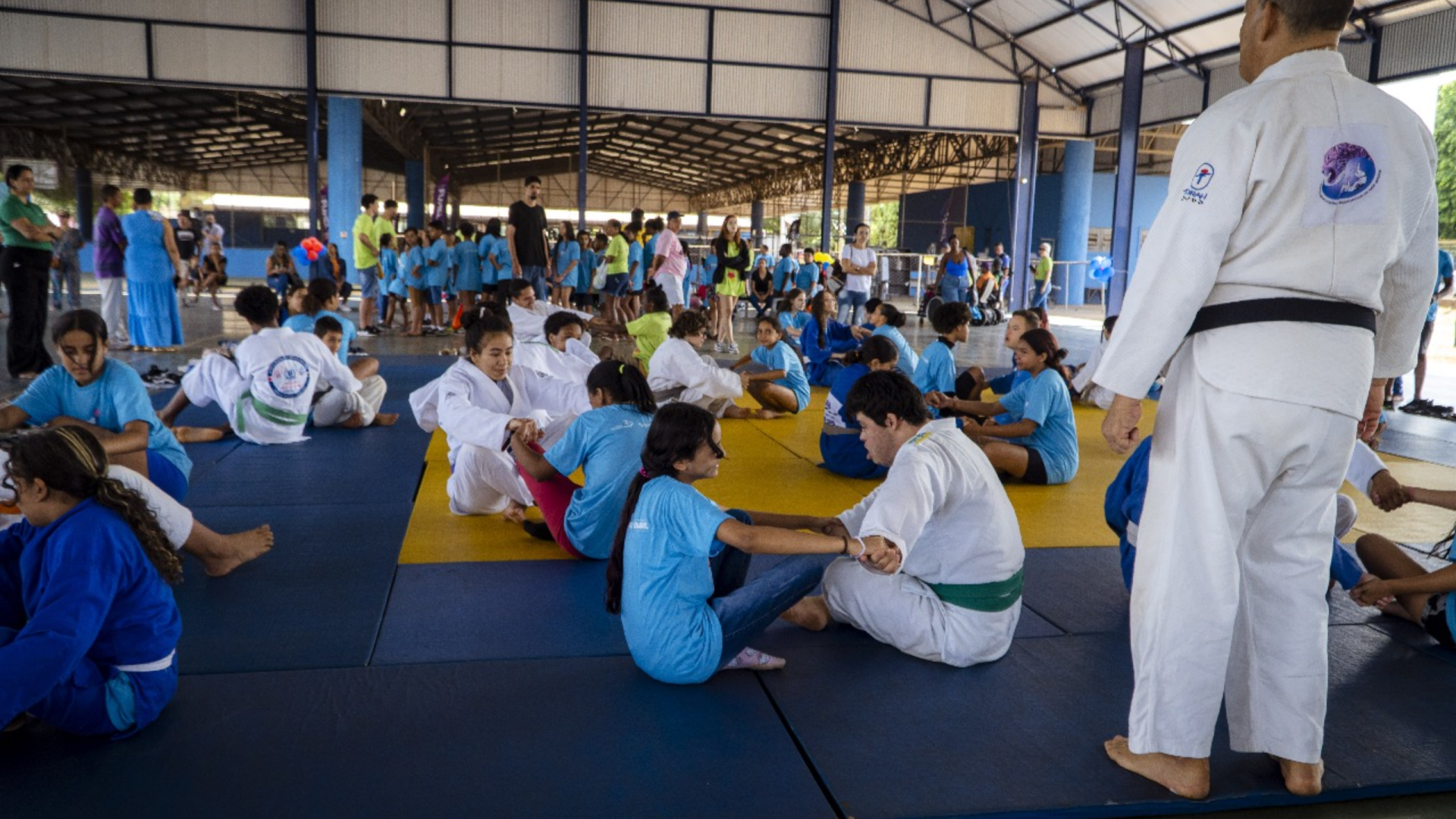 Festival Paralímpico 2025 reúne 300 crianças em manhã de inclusão