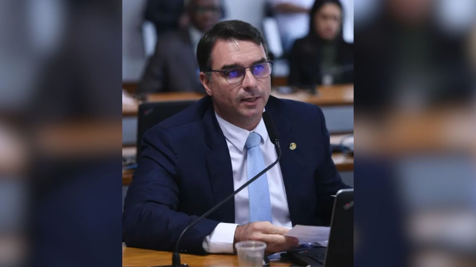 Flávio apresenta plano com presídios e castração química