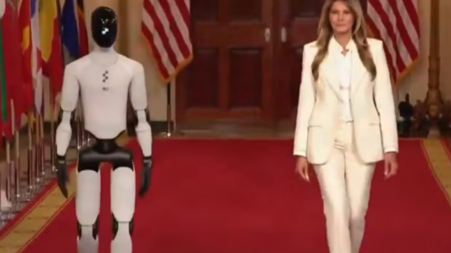 Melania Trump apresenta robô humanoide em evento sobre IA na Casa Branca
