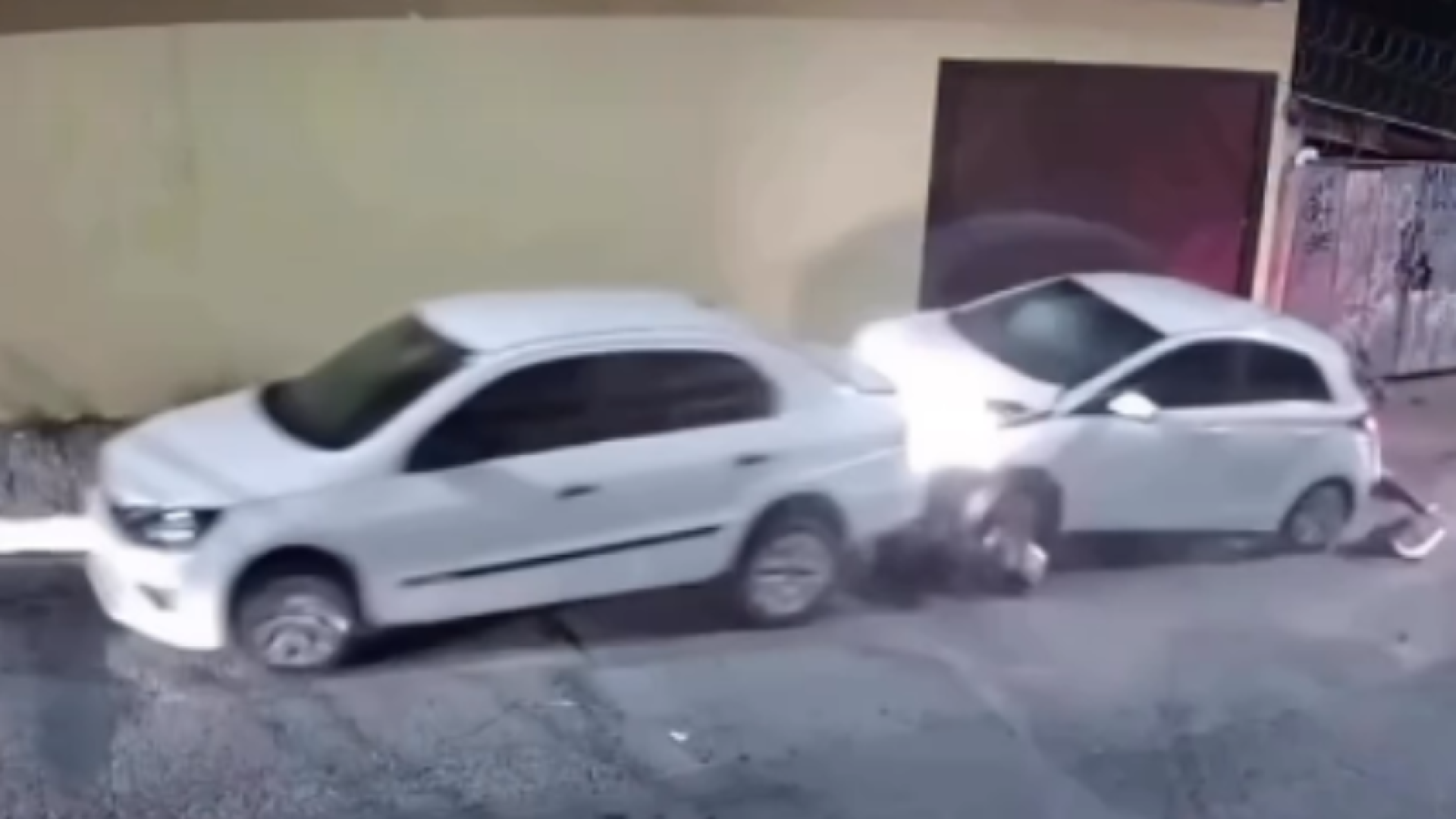 Tentativa de feminicídio: homem persegue e joga carro contra ex na Zona Sul