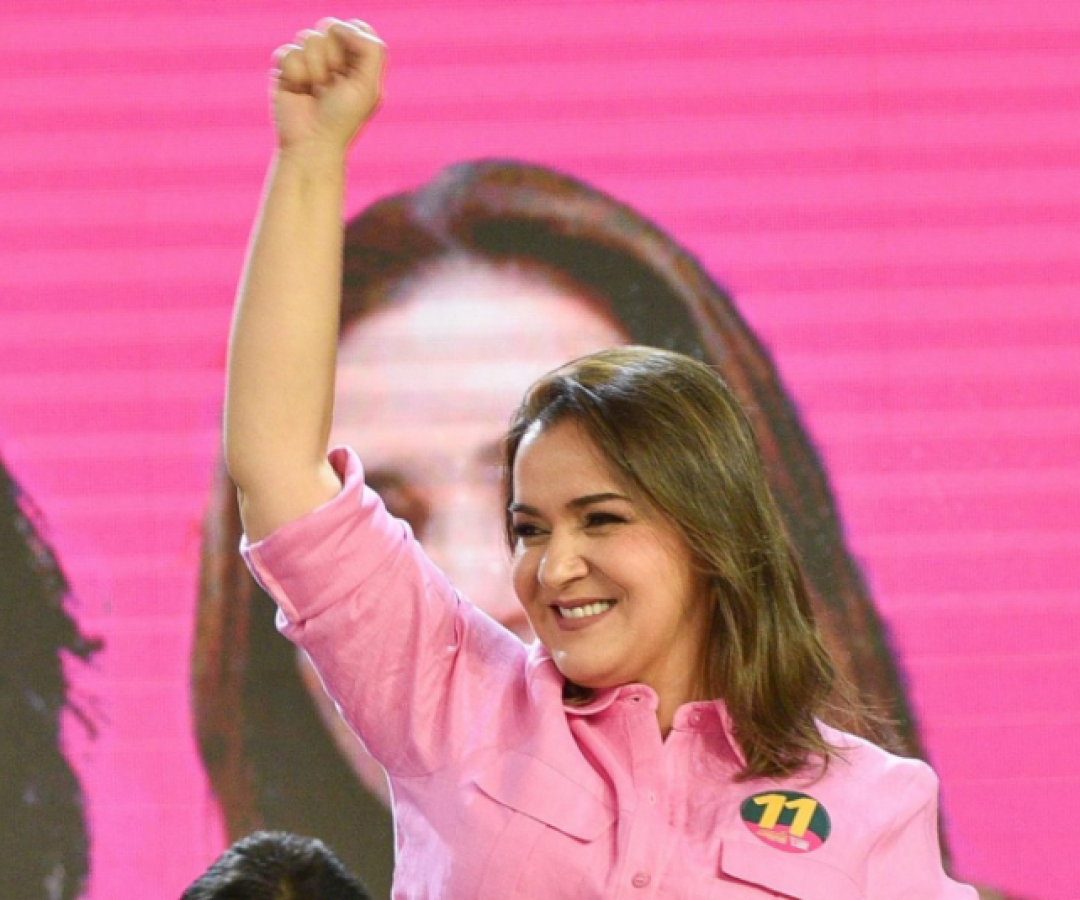 Prefeita sanciona lei e protesto lota Câmara em Campo Grande