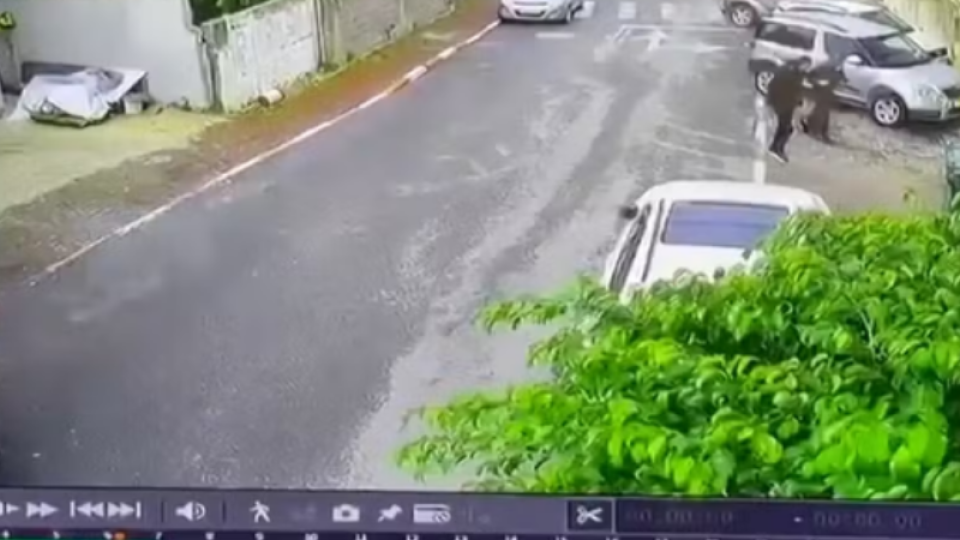 Israelenses escapam por pouco de ataque de míssil em Tel Aviv: "Foi um milagre"