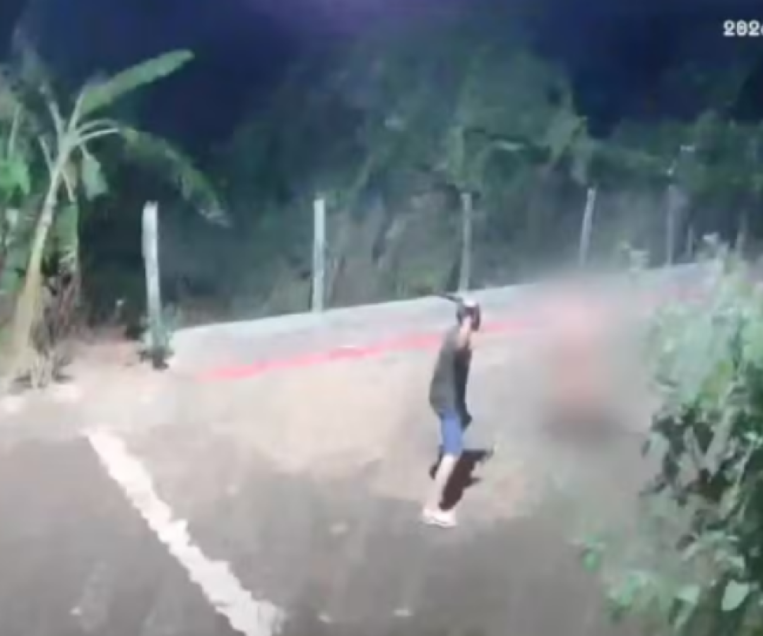 Mãe e filha são mortas a golpes de facão na Serra