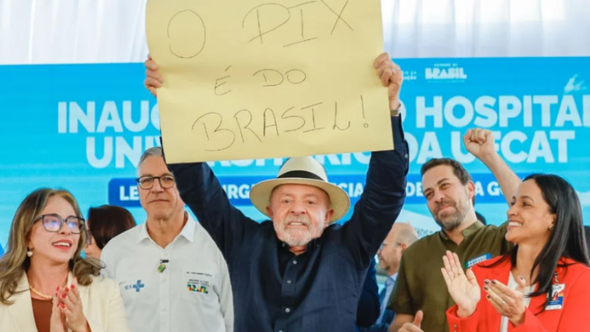 Lula defende Pix e diz que sistema brasileiro “assusta” os Estados Unidos