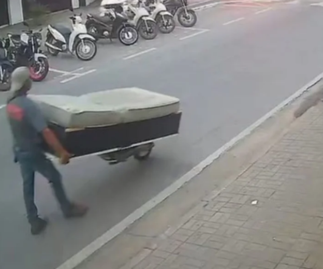 Crime no Guarujá: assassinato de aposentada envolve ciúmes e transporte do corpo em cama
