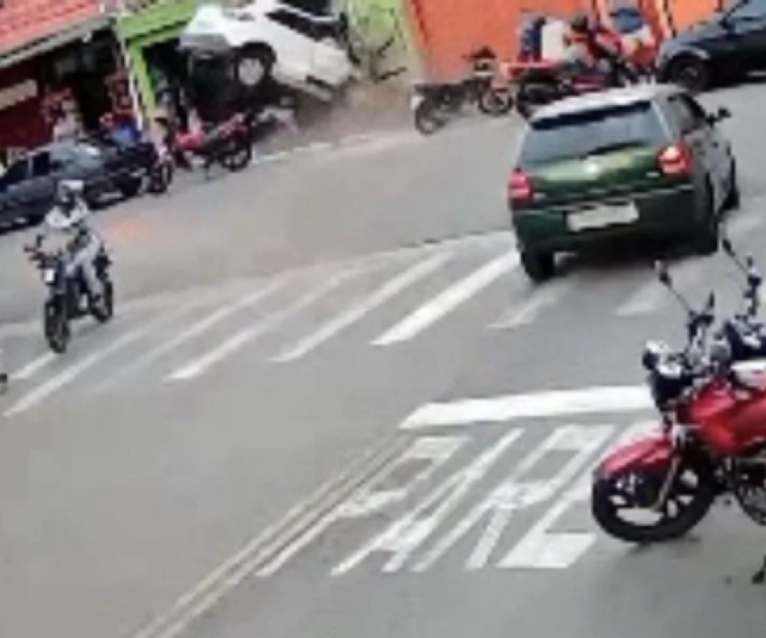 Tragédia em Diadema: irmãos morrem após motorista embriagado perder controle e invadir calçada