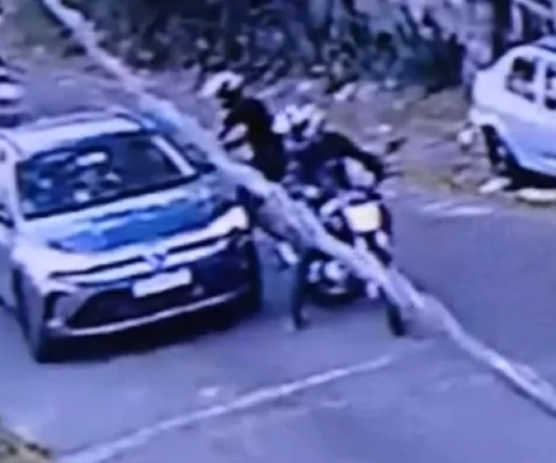 Pai é morto na frente do filho de 7 anos em tentativa de assalto no Rio