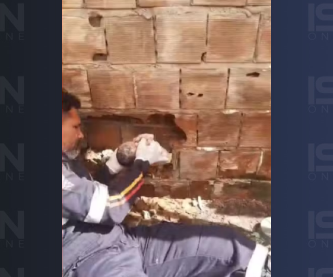 Recém-nascido é encontrado abandonado entre paredes na Paraíba