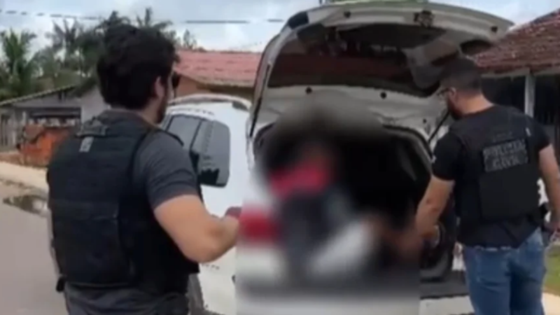 Homem é preso por expor vídeos íntimos e descumprir medida protetiva
