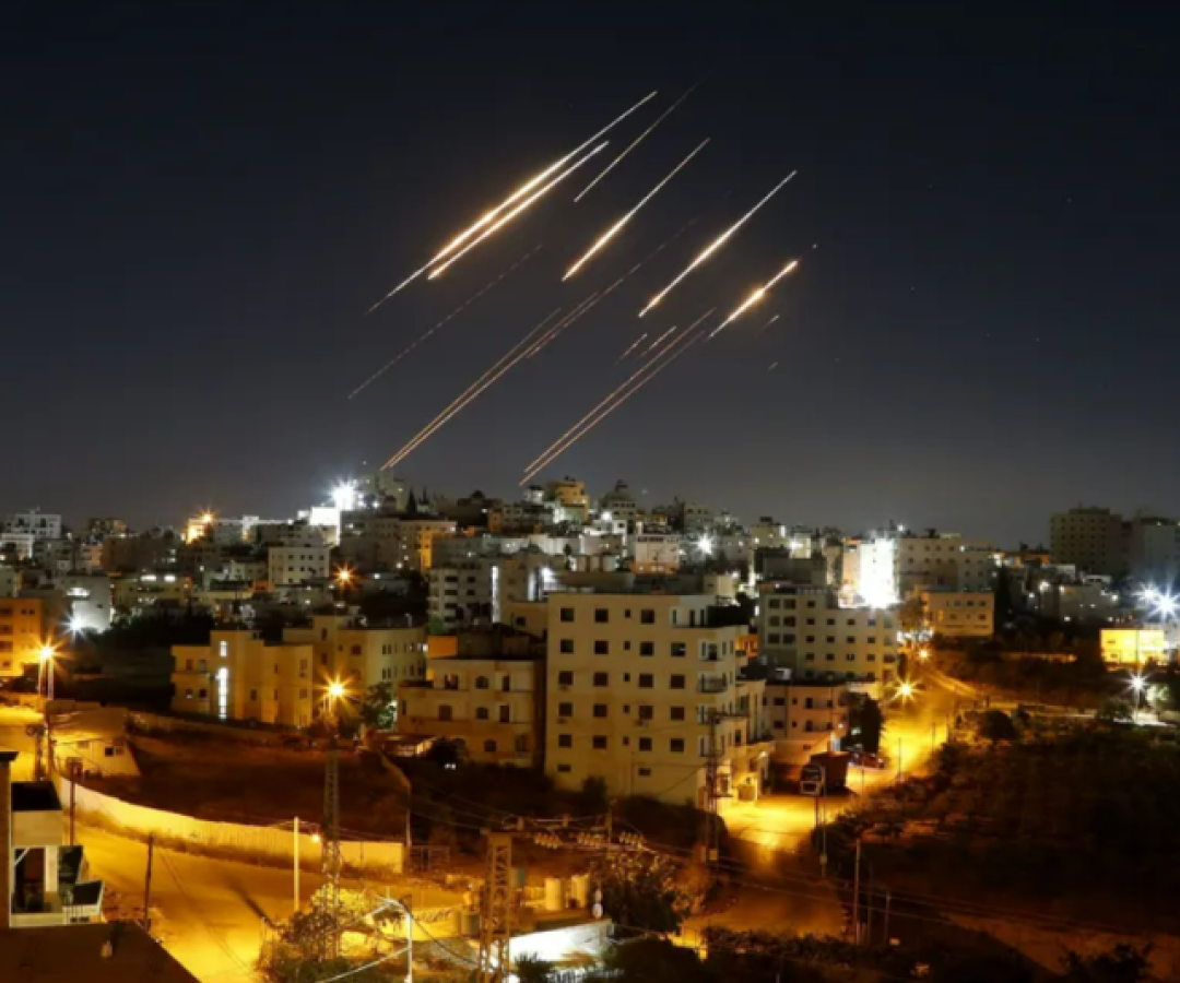 Irã rejeita cessar-fogo e eleva tensão com EUA e Israel