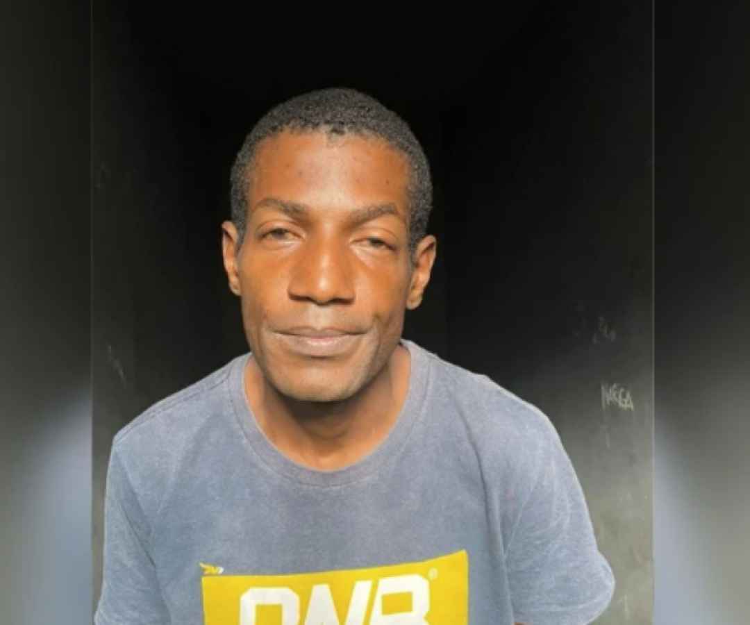 Pai é preso após agredir três filhos com taco de beisebol em Guarulhos