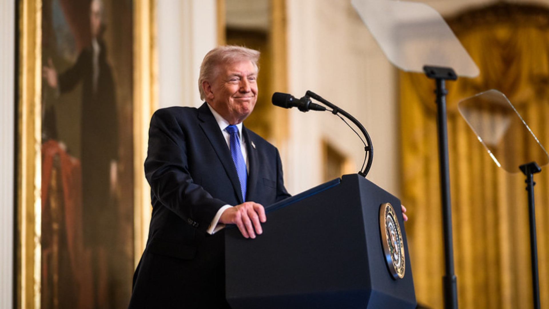 Expressão "TACO" volta a viralizar após Trump suspender ataque ao Irã