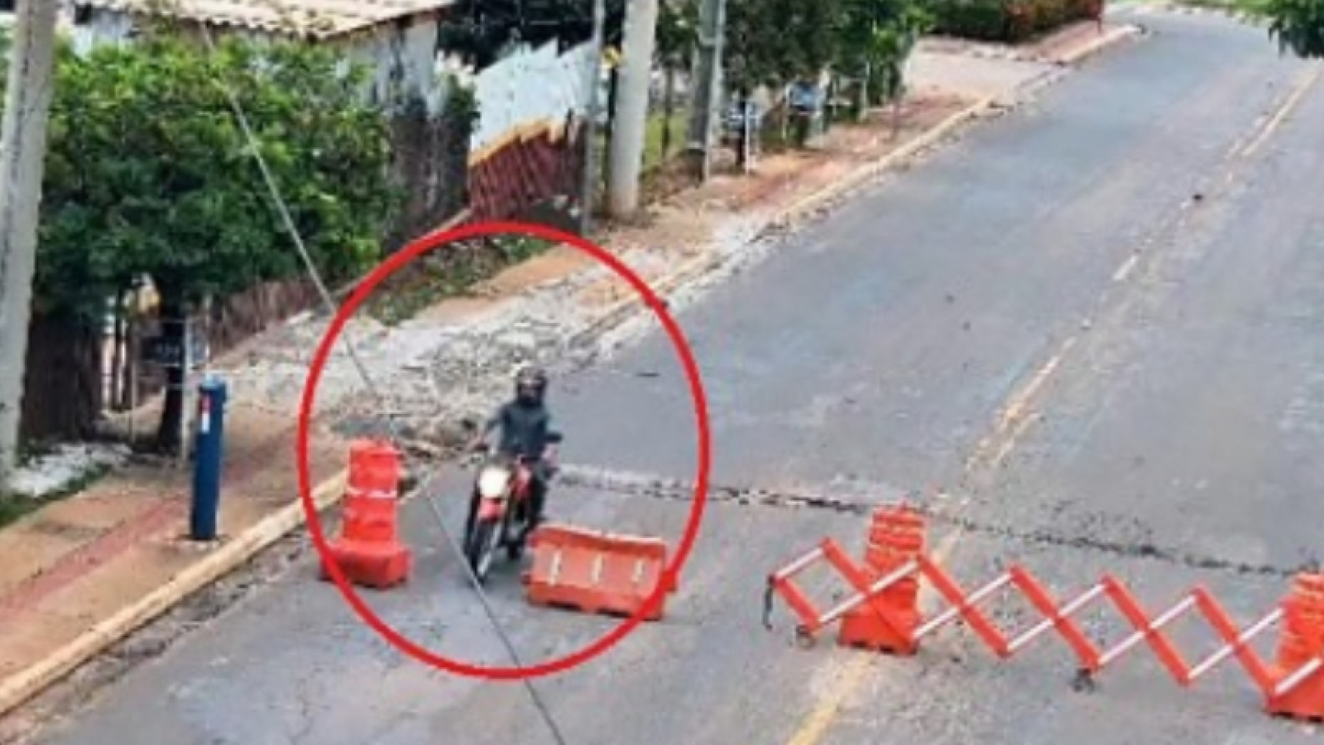 Tragédia no Centro Político: Jovem morre após acidente com corrente de sinalização em Cuiabá