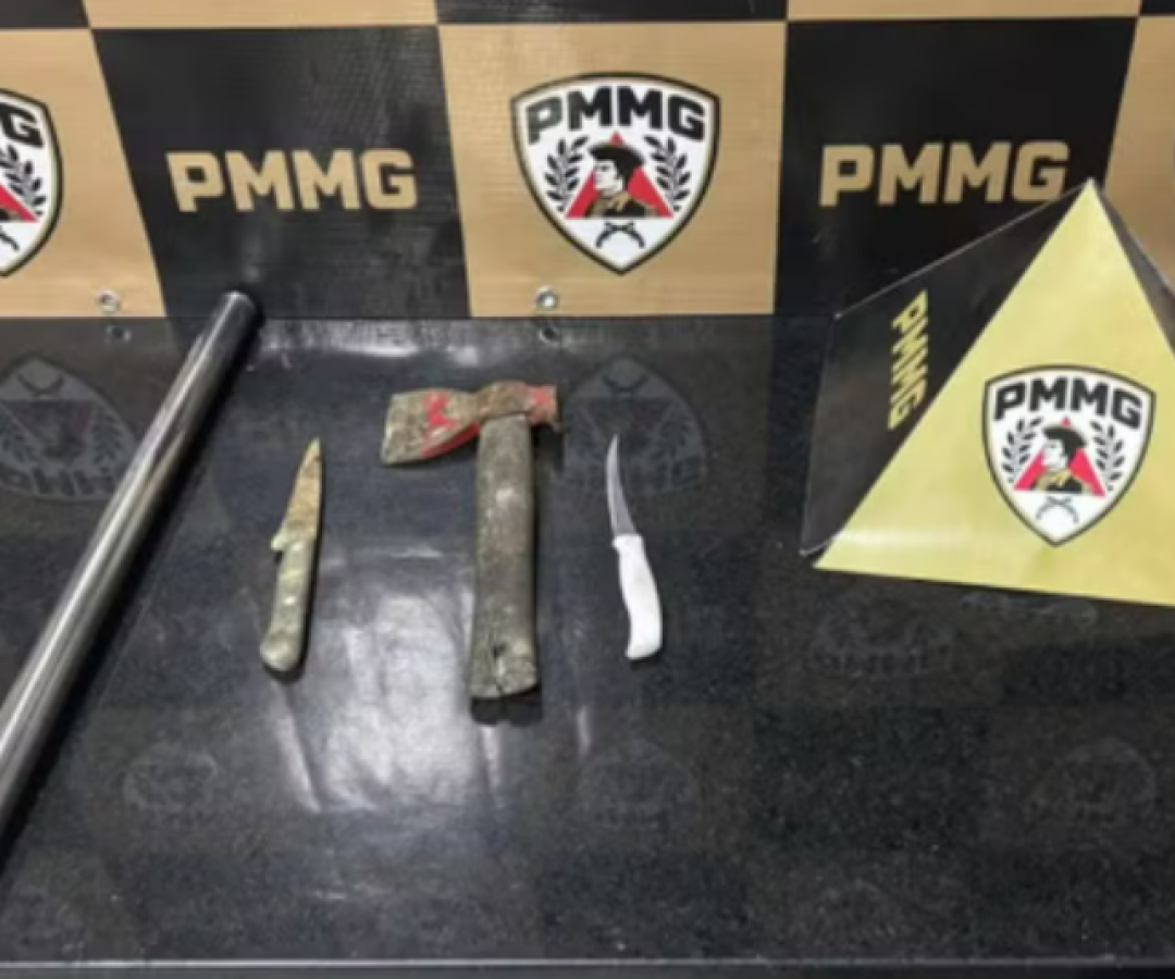 Após sair da prisão, homem ataca ex e morre durante tentativa de feminicídio