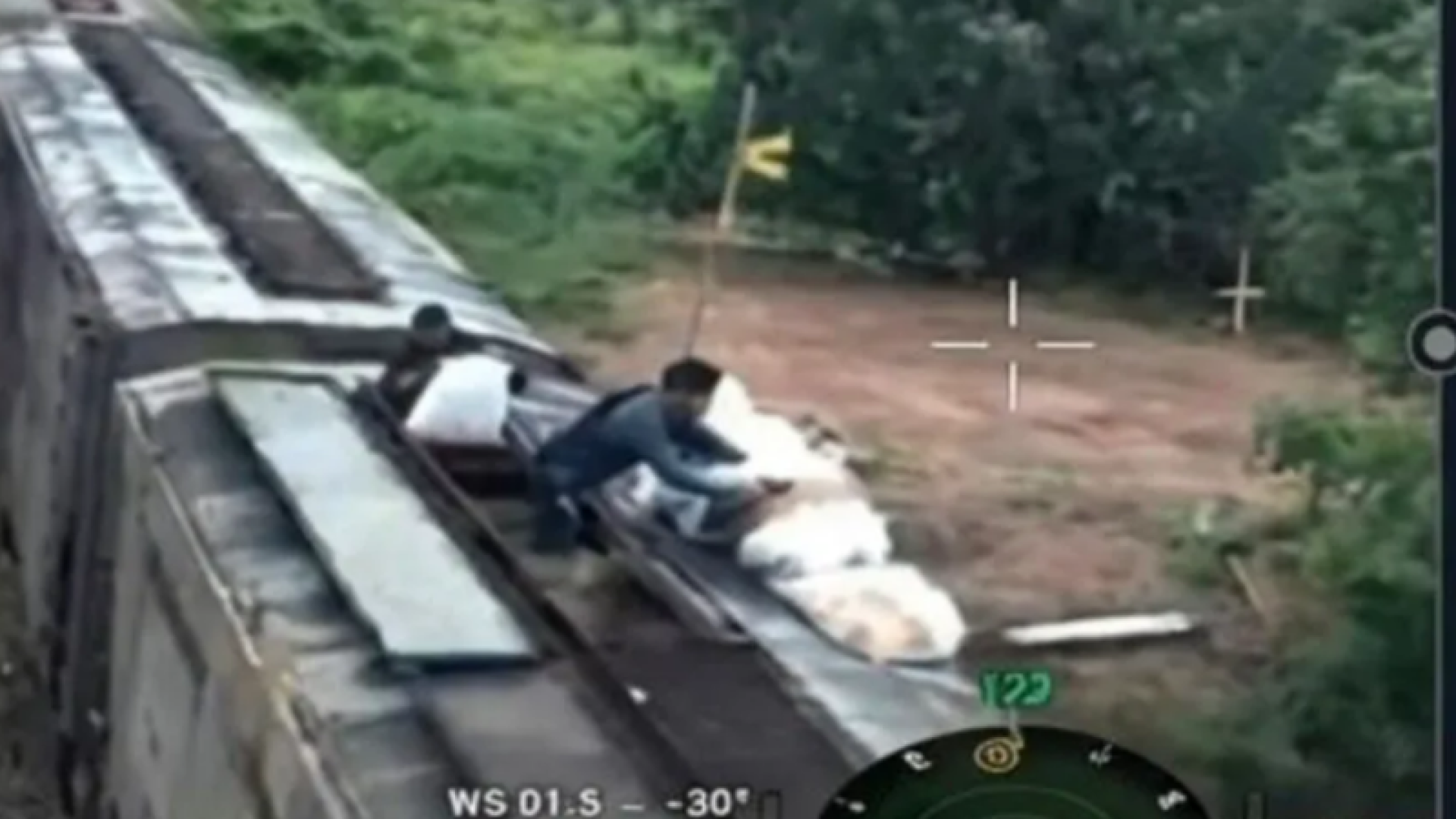 Polícia prende suspeitos de roubar soja e açúcar de trens rumo a Santos