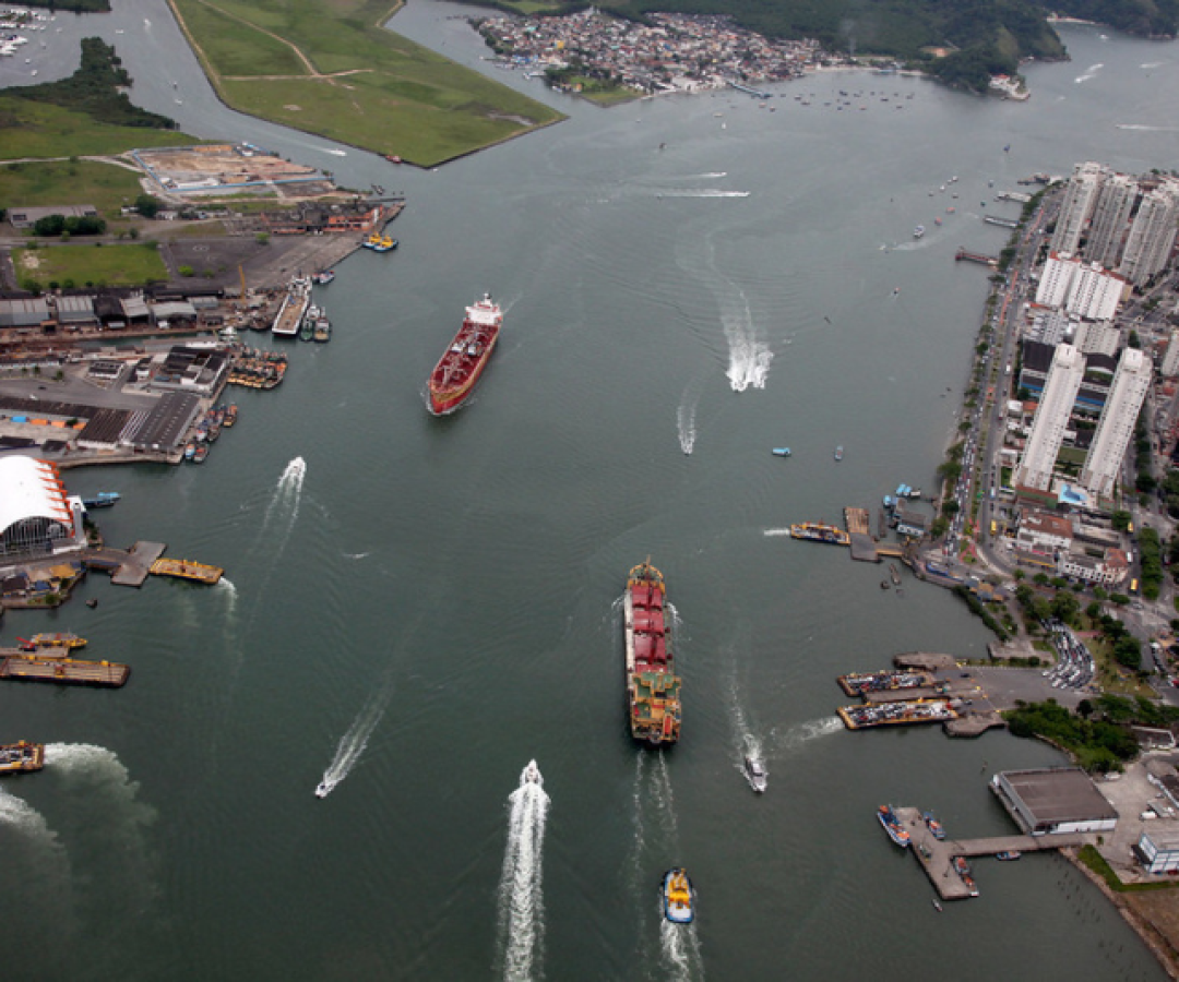 Um comerciante de Cubatão foi preso em flagrante nesta quinta-feira (25) após uma denúncia anônima levar a Polícia Civil a investigar...