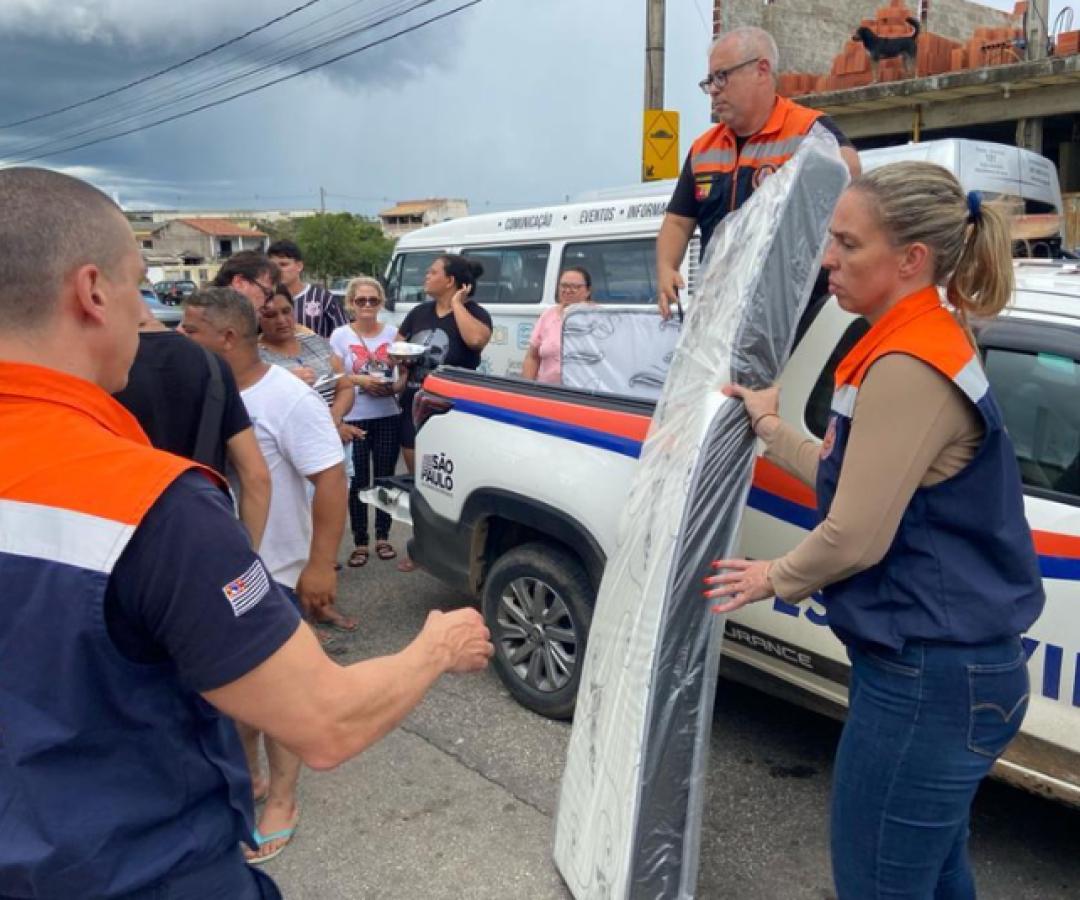 A Defesa Civil do Estado de São Paulo confirmou nesta semana o envio de ajuda humanitária aos municípios de Mongaguá e Peruíbe...
