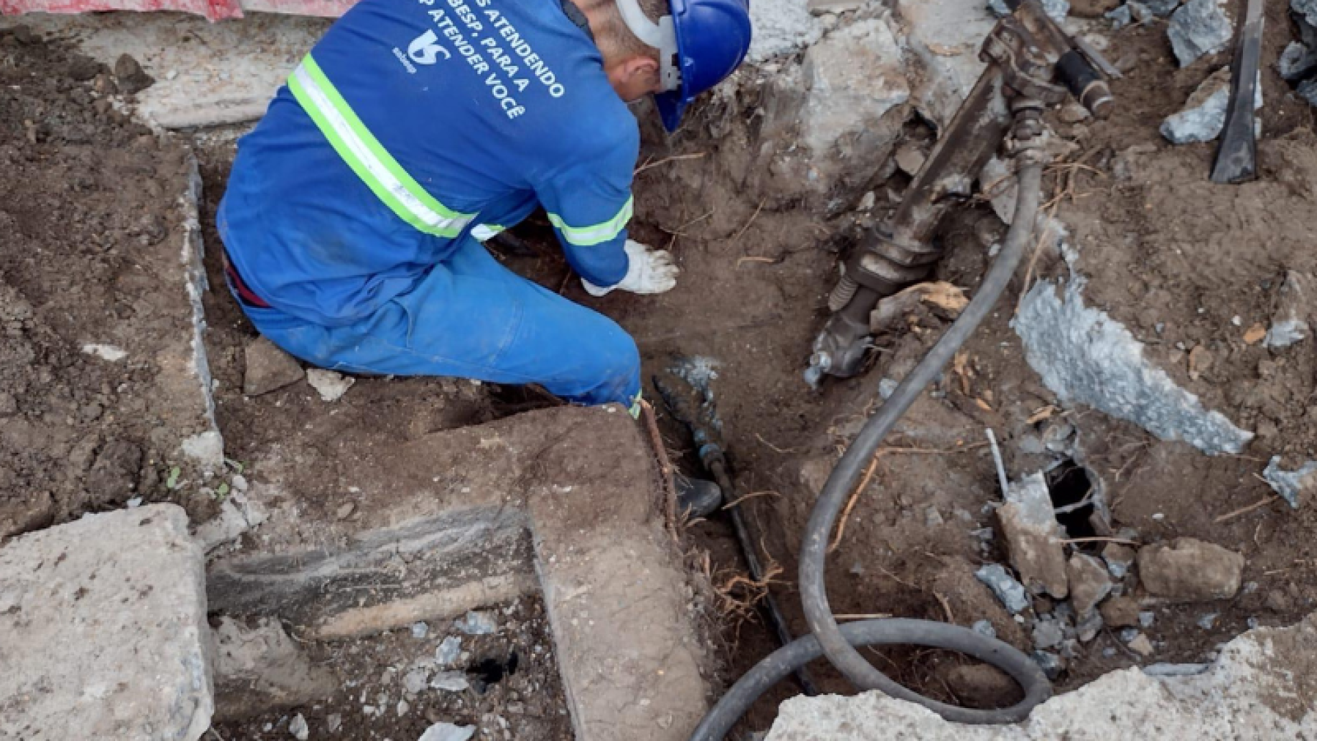 A Operação Gato Molhado, conduzida pela Sabesp para combater furtos e fraudes no sistema de abastecimento, registrou aumento significativo...