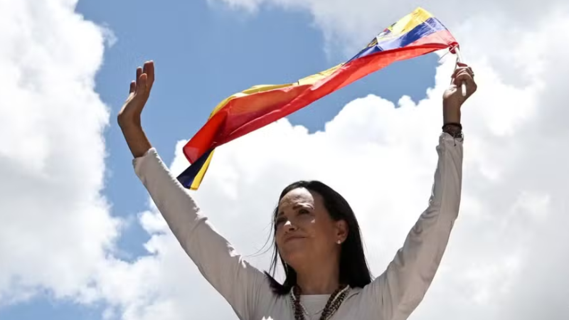 A vencedora do Prêmio Nobel da Paz de 2025, María Corina Machado, afirmou que o presidente da Venezuela, Nicolás Maduro...