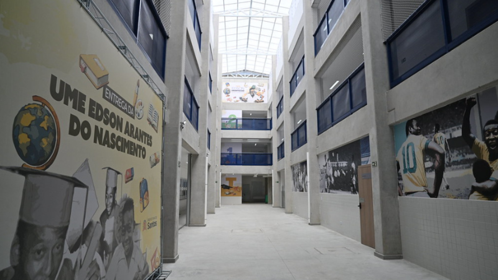 A cidade de Santos, no litoral de São Paulo, ganhou um novo marco na educação municipal com a inauguração da UME Edson Arantes...