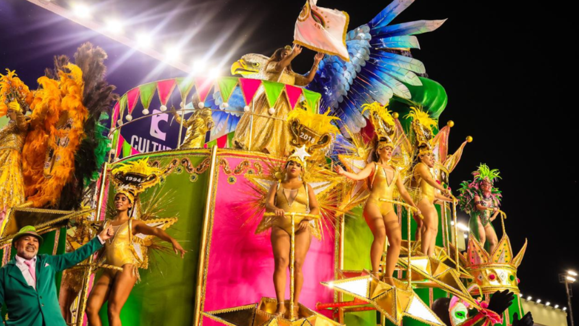 A escola de samba União Imperial é a grande campeã do Grupo Especial do Carnaval de Santos em 2026. Com um total de 269,8 pontos...