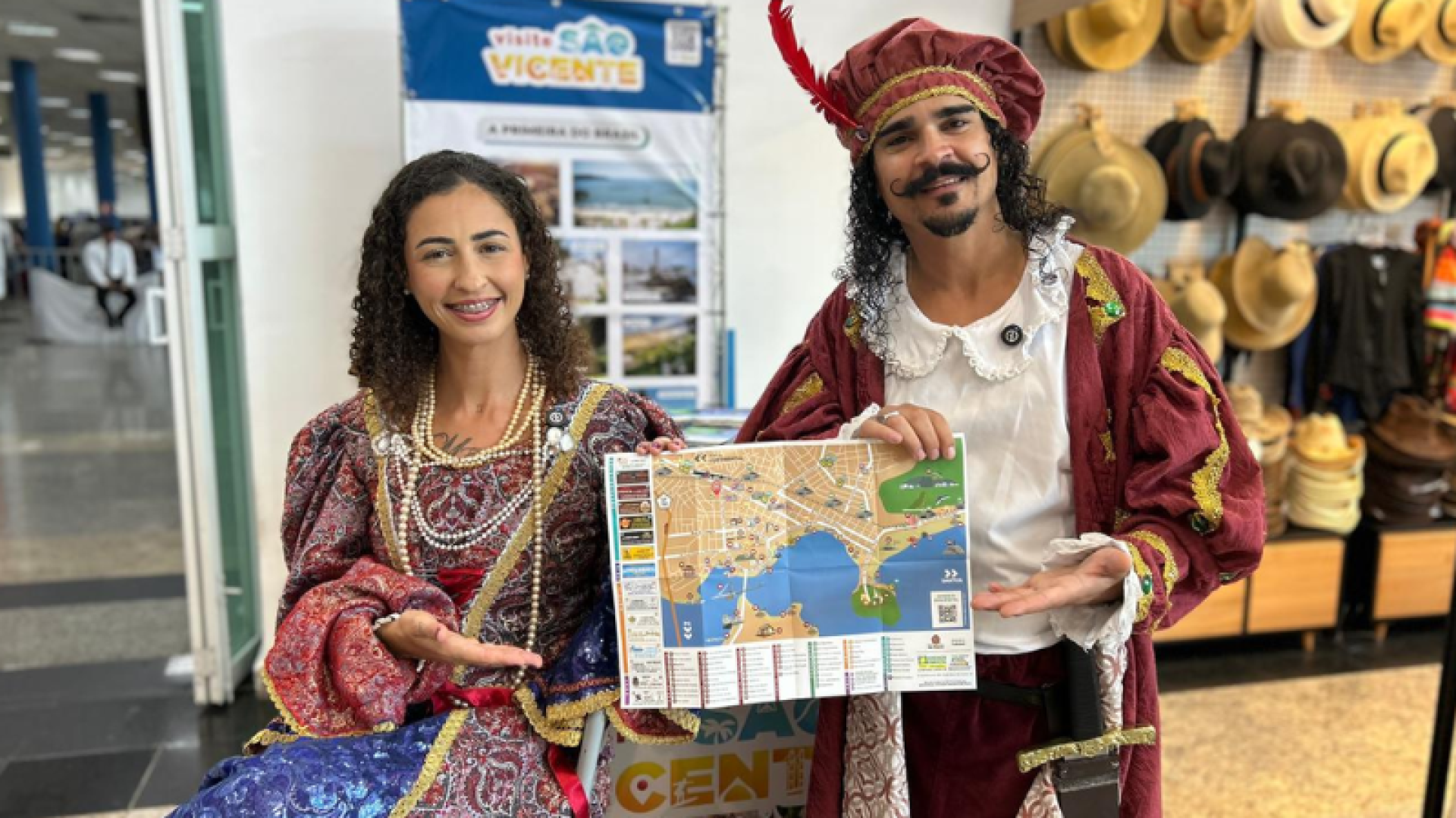 Durante a temporada de cruzeiros 2025/2026, passageiros que desembarcam no terminal Concais, em Santos, estão sendo recebidos...