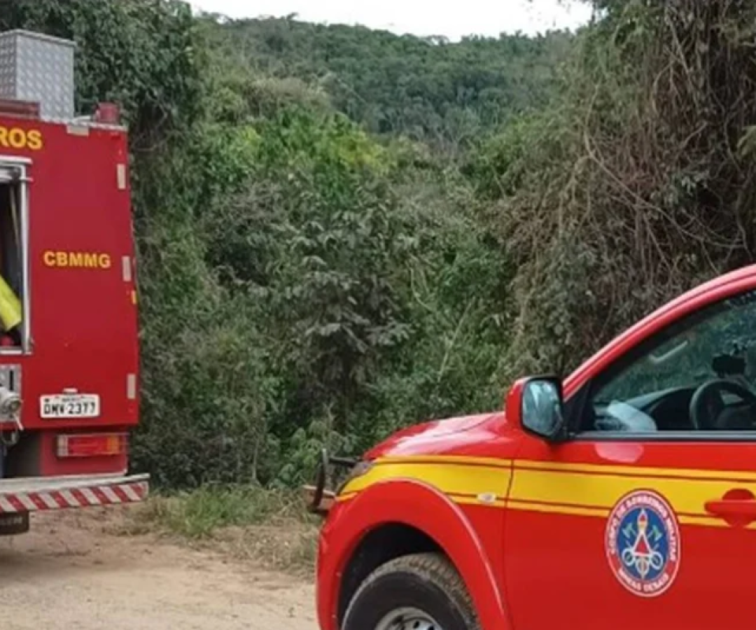 Um homem de 58 anos morreu carbonizado após uma briga entre irmãos terminar em incêndio na noite dessa segunda-feira (25)...