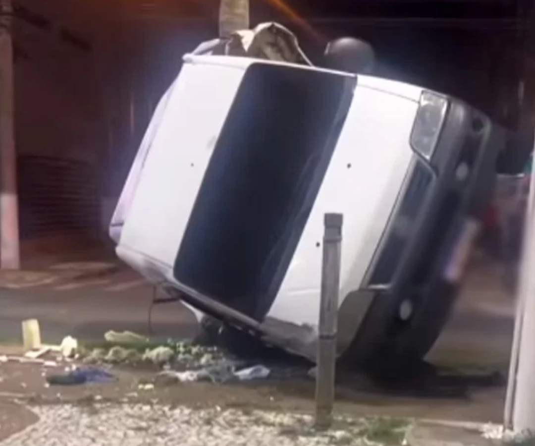 Dois homens foram detidos na madrugada desta segunda-feira (2), em Praia Grande, no litoral de São Paulo, suspeitos de sequestrar...