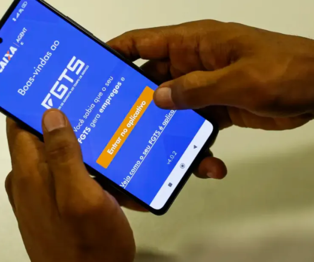 O Conselho Curador do Fundo de Garantia do Tempo de Serviço (CCFGTS) decidiu nesta terça-feira (7) restringir a linha de crédito...