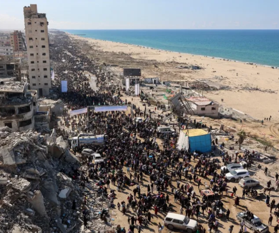 O governo de Israel divulgou nesta sexta-feira (10) a lista de 250 presos palestinos que poderão ser libertados como parte do cessar-fogo...