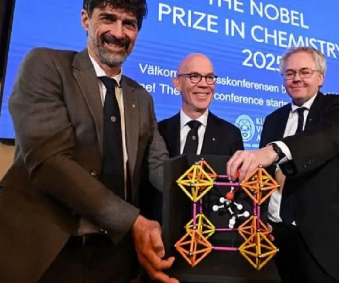 O Prêmio Nobel de Química de 2025 foi concedido nesta quarta-feira (8) aos cientistas Susumu Kitagawa, Richard Robson e Omar M. Yaghi...