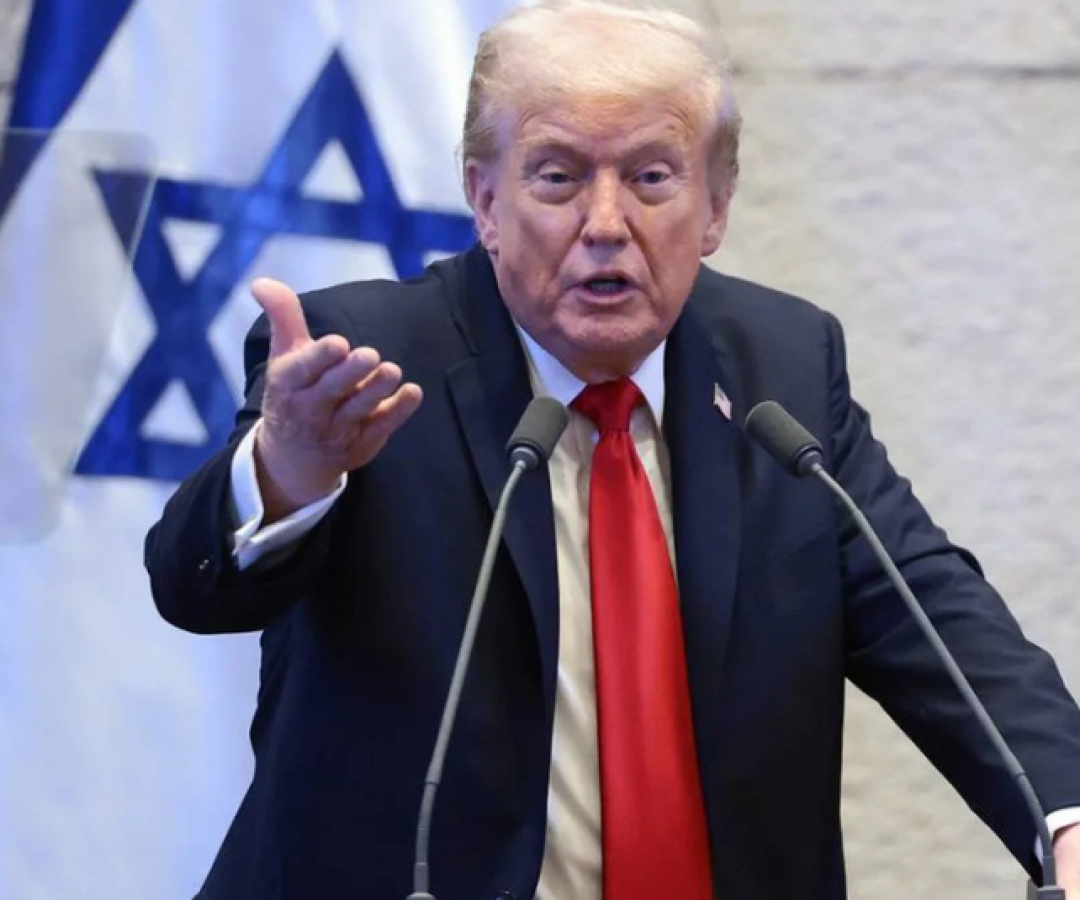 O presidente dos Estados Unidos, Donald Trump, discursou nesta segunda-feira (13) no Knesset, o Parlamento de Israel, após mediar o acordo...