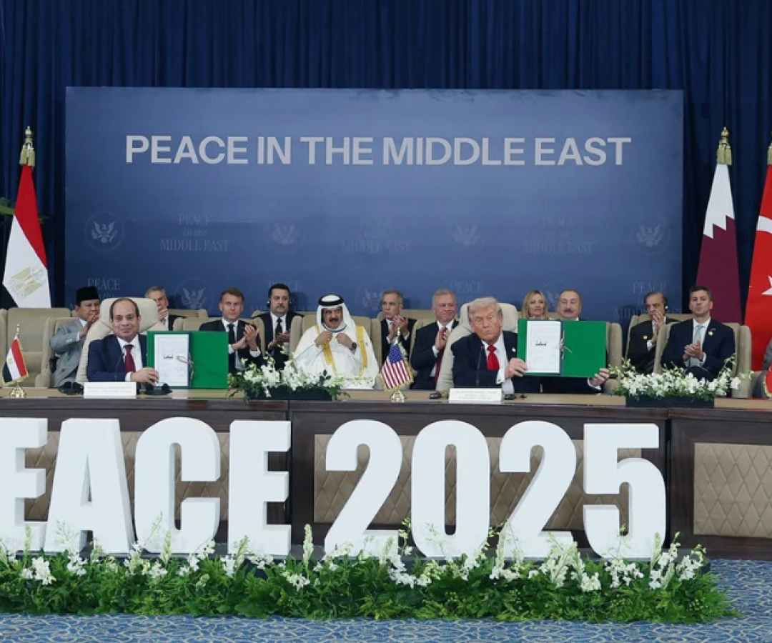 Líderes de diversas nações se reuniram nesta segunda-feira (13) em Sharm El-Sheikh, no Egito, para assinar um acordo que oficializa...