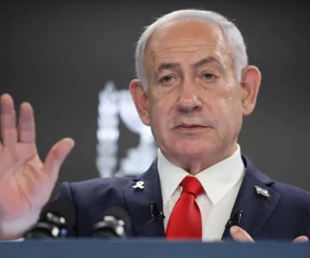 O primeiro-ministro de Israel, Benjamin Netanyahu, compareceu nesta quarta-feira (15) ao tribunal de Tel Aviv para mais uma audiência...