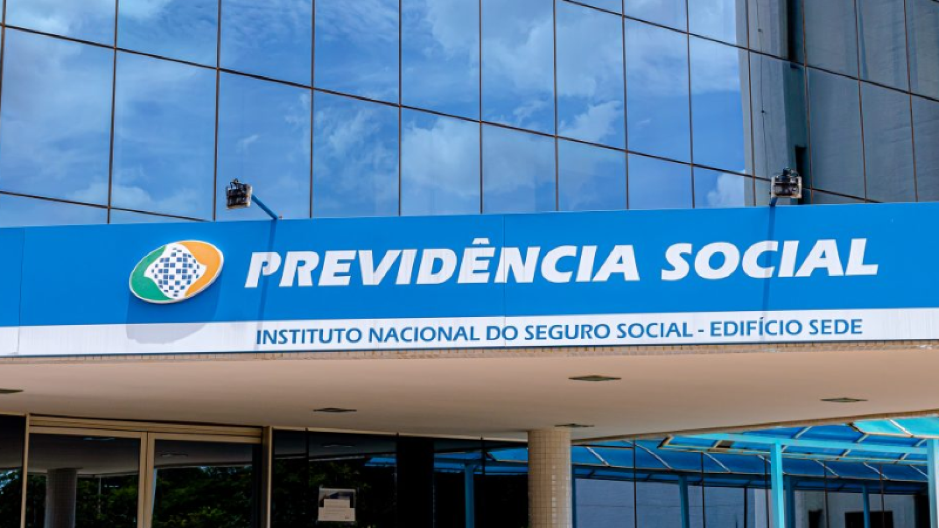 Foto portal Baixada – 2025-10-24T174210.379 O Instituto Nacional do Seguro Social (INSS) convocou cerca de quatro milhões de beneficiários para a realização da prova de vida.