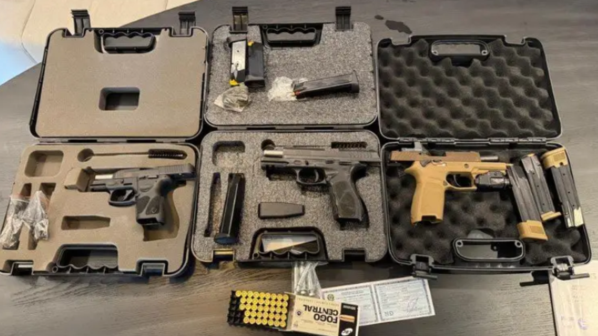 Foto portal Baixada – 2025-10-30T154651.940 A Polícia Federal deflagrou nesta quinta-feira (30) a segunda fase da Operação Magna Fraus, que investiga um grupo criminoso...