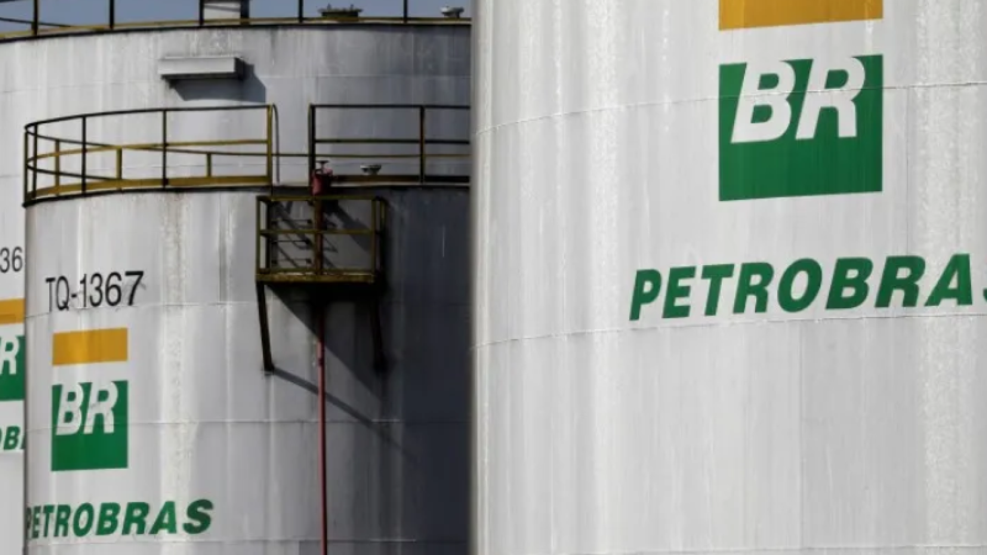 A Petrobras informou nesta sexta-feira (31) que aplicará uma redução média de 1,7% no preço dos contratos de gás natural firmados com...